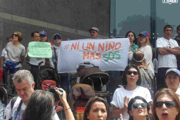 ¡ALZARON LA VOZ! Ciudadanía protesta este #21Jun a las afueras del PNUD (+Fotos)