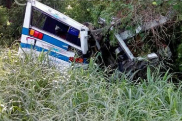 ¡PAÍS SIN RESPETO! Cadáveres de accidente vial en el Zulia fueron saqueados