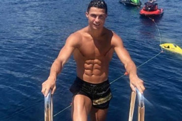 ¡PICHIRRE NO ES! La generosa propina que dejó Cristiano Ronaldo a los trabajadores de un hotel en Grecia