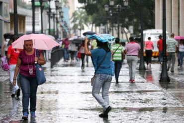 ¡PENDIENTE! Onda tropical continúa originando áreas nubladas con lluvias en parte del país (+Grafico)