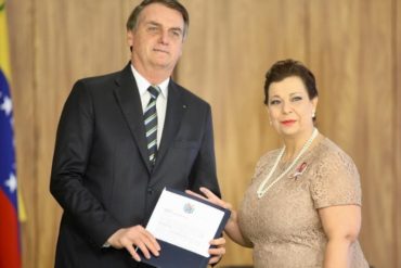 ¡LO ÚLTIMO! Jair Bolsonaro reconoce oficialmente a la embajadora de Brasil designada por Juan Guaidó (+Fotos)