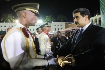 ¡LE CONTAMOS! Maduro graduó a 900 oficiales de la FAN este #7Jul