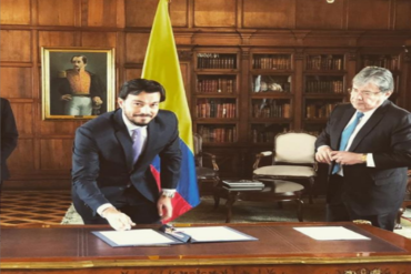 ¡LINDO GESTO! El actor Luciano D’Alessandro recibió la nacionalidad colombiana (+Foto) (+Video)