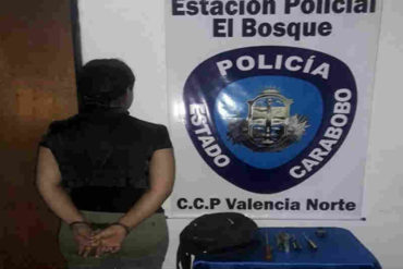 ¡CON LAS MANOS EN LA MASA! Pillaron a funcionaria de la Policía de Carabobo cuando intentaba ingresar a una casa para robar