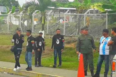 ¡AH, OK! Aunque usted no lo crea: Denuncian que las colas por gasolina en Mérida son “custodiadas” por colectivos