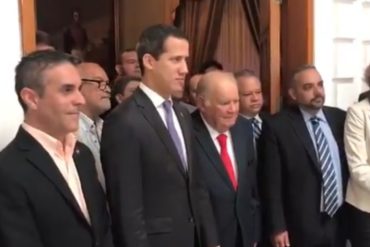 ¡LO ÚLTIMO! Enrique Iglesias se reunió con Juan Guaidó en el Palacio Federal Legislativo este #9Jul (+Videos)