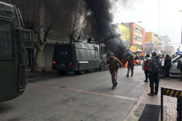 ¡ÚLTIMO MINUTO! Reportan protesta de vendedores ambulantes venezolanos en Chile (+Video)