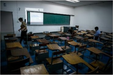 ¡FRONTALES! #ElNuevoAñoEscolarEsUnaEstafa: Denuncian falta de condiciones para el inicio de actividades escolares anunciado por Maduro
