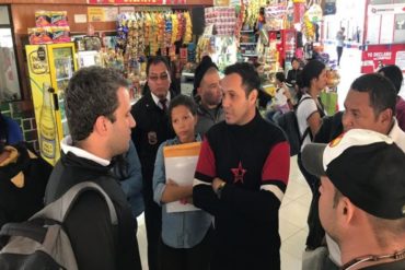 ¡ENTÉRESE! Representante de Guaidó en Perú se reunió con venezolanos en la frontera con Chile