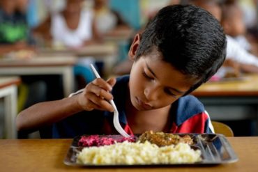 ¡DESGARRADOR! La desnutrición en Venezuela se elevó a un 100% en 14 estados del país (+Gráfico +Video)