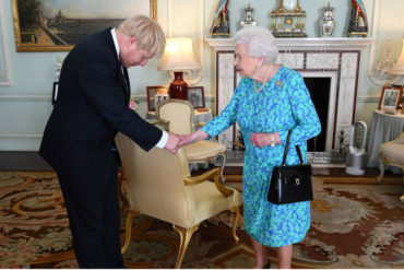 ¡ENTÉRESE! La reina Isabel aprueba la ley sobre el brexit: “Su majestad la reina ha dado su asentimiento real” (+Lo que significa)