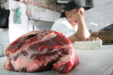 ¡DURA REALIDAD! “Hoy vamos a hacer fiesta en la casa”: Lo que dijo un venezolano tras comprar un kilo de carne luego de 8 meses