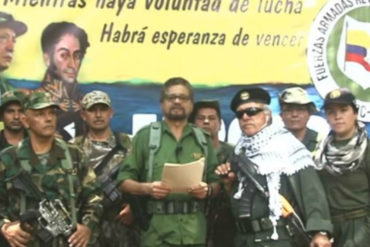 ¡LO ÚLTIMO! Las FARC retoman las armas y acusan al gobierno colombiano de incumplir el tratado de paz, anuncia Iván Márquez (+Apareció junto a Jesús Santrich +Video)