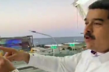 ¡QUÉ BOCHORNO! “Allá está el pueblo, mira”: Maduro lo vuelve a hacer y saluda a la NADA en La Guaira (+Video penoso)