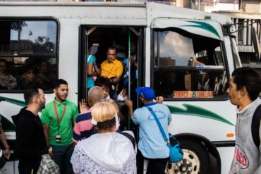 Transportistas piden un bono y un ajuste del pasaje: “Mientras el bolívar se siga devaluando la tarifa nuestra pierde valor día a día”