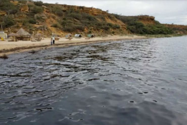 ¡ATENCIÓN! Alertan sobre derrame de petróleo en playas del estado Falcón (+Fotos)