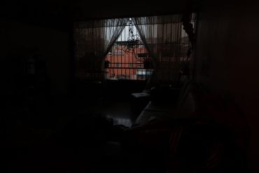 ¡Y EL GUAIRE ALUMBRADO! Varias zonas de Caracas permanecen sin luz desde hace 4 días (+Video)