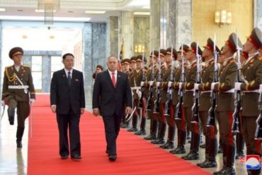 ¿DESDE CUÁNDO TAN SOCIALISTA? ALnavío: Diosdado Cabello “comprometido“ con la causa en su visita a Corea del Norte