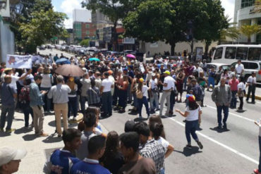 ¡SEPA! Trabajadores del Metro de Caracas protestan ante el Ministerio de Transporte para exigir aumento de salario