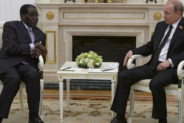 ¡SEPA! Vladimir Putin alabó la «gran contribución personal» del dictador africano Robert Mugabe tras su muerte