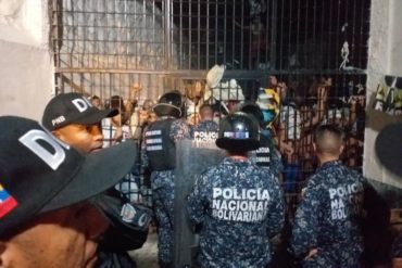 ¡ÚLTIMA HORA! Reportan que el menos 21 reclusos se fugaron de la Zona 7 de la PNB en Boleíta