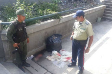 ¡ATROZ! Encuentran feto entre bolsas de basura frente a la estación La Hoyada (+Imágenes sensibles)