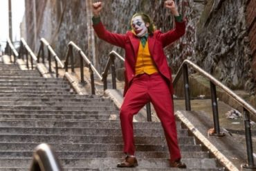 ¡CAUSANDO SENSACIÓN! #JokerChallenge: El nuevo reto viral que imita una escena de la polémica película y que ha inundado las redes (+Videos)