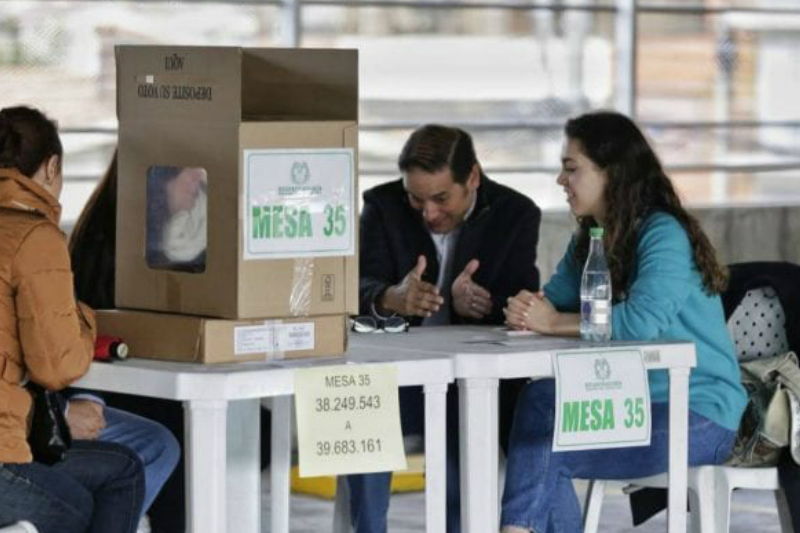 ¡PENDIENTES! Colombianos votarán por alcaldes y gobernadores con mirada