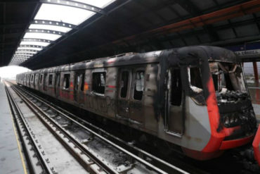 ¡FRONTAL! José Toro Hardy sobre los destrozos en Chile: «Quienes quemaron el metro hoy van a trabajar a pie» (También criticó a Evo)