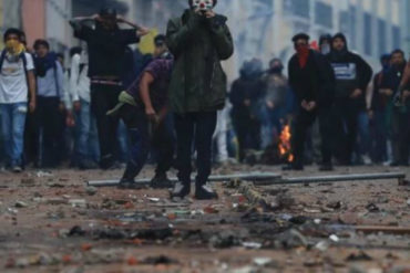 ¡ATENCIÓN! Recomiendan a venezolanos abstenerse de tomar parte en protestas en Ecuador: Podrían ser expulsados