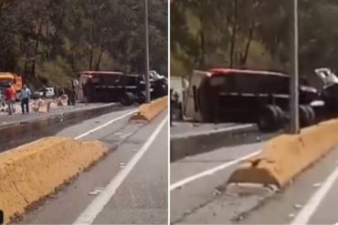 ¡LAMENTABLE! Una persona falleció tras volcamiento de gandola en la Autopista Regional del Centro (+Videos)