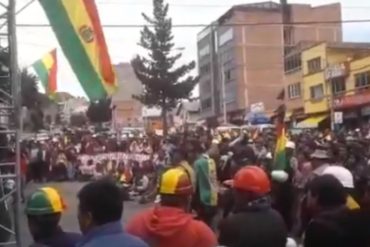 ¡VÉALO! El cabildo masivo que realizaron en Bolivia para exigir la renuncia de Evo Morales (+Video)