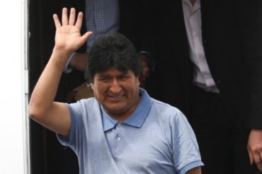 ¡AH, OK! Evo ‘Pinocho’ Morales dijo que en la escuela lo obligaban a cantar esta canción (¡que se estrenó cuando él tenía 35 años!) (+Video)