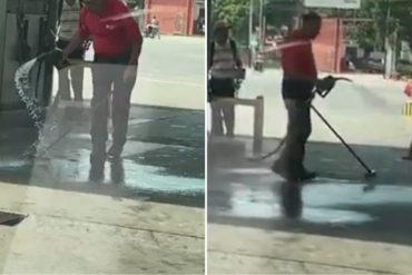 ¡QUÉ PELIGRO! Ante la falta de agua este trabajador venezolano lava una estación de servicio…¡con gasolina! (+Video)