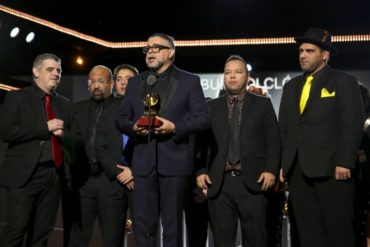 ¡ORGULLO! Los venezolanos C4 Trío ganaron junto a Luis Enrique el Latin Grammy al Mejor Álbum Folklórico (Dedicaron premio a migrantes) (+Videos)