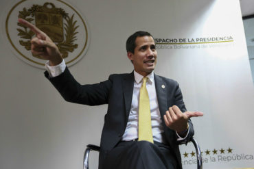 ¡ASÍ LO DIJO! Guaidó desestima encuestas que indican que ha perdido popularidad: «Seguimos teniendo un inmenso apoyo popular para remover al dictador»