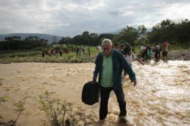 ¿QUÉ TAL? Detuvieron a dos generales retirados y a un civil que los acompañaba en una trocha en Táchira: aseguran que estaban regresando de Estados Unidos