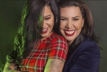 ¡VEA! “Y le dije que sí”: Vanessa Senior presume de su anillo de compromiso con Nanny Luna (+Fotos)