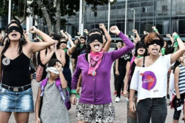 ¡POR FAVOR! Feministas revolucionarias se sumaron a la protesta “Un violador en tu camino” (se les olvidó que el Estado opresor es el de Maduro)