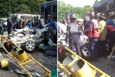 ¡QUÉ FUERTE! Así quedó un taxi tras el accidente en Valera que se cobró una trágica muerte (+Fotos)