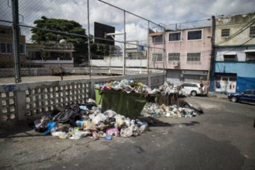 ¡ATERRADOR! Hallan restos humanos dentro de un contenedor de basura en El Cementerio