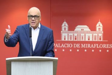 ¡QUÉ JOYITA! El supuesto historial delictivo del sujeto que presentó Jorge Rodríguez como presunto “agresor” de Guaidó