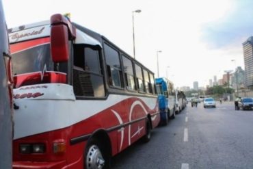 ¡GRAVE! Transportistas venezolanos en situación crítica por la cuarentena y la escasez de combustible: “No sabemos hasta cuándo podamos aguantar”