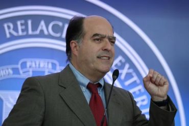 ¡ENTÉRESE! Administración de Guaidó solicita a Chile derogar la polémica ley migratoria que promueve la deportación de venezolanos