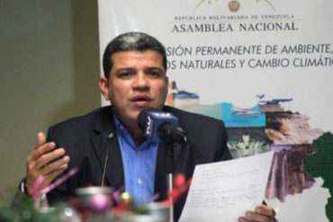 ¡AH, OK! Parra presentó documento para “exigir” agilizar las postulaciones al CNE