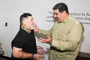 ¡QUÉ INTENSIDAD! Maduro volvió a proponerle a Maradona que dirija la Vinotinto (+la respuesta)