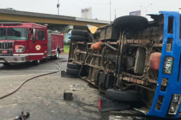 ¡ENTÉRESE! Conductor venezolano se dio a la fuga tras fuerte accidente de tránsito en Perú ¡ENTÉRESE! Conductor venezolano se dio a la fuga tras fuerte accidente de tránsito en Perú