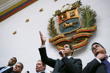 ¡LO ÚLTIMO! Guaidó decidió postergar la sesión de la AN para el #15Ene para evitar choques con el chavismo