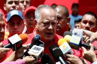 ¡ATENCIÓN! Cabello advierte que quienes anunciaron supuesto alzamiento por redes antes de supuesta incursión en La Guaira deberán «asumir las consecuencias»