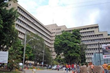 ¡GRAVE! Solo en dos días murieron cuatro pacientes en el hospital de San Cristóbal esperando resultados de las pruebas PCR (+Video)